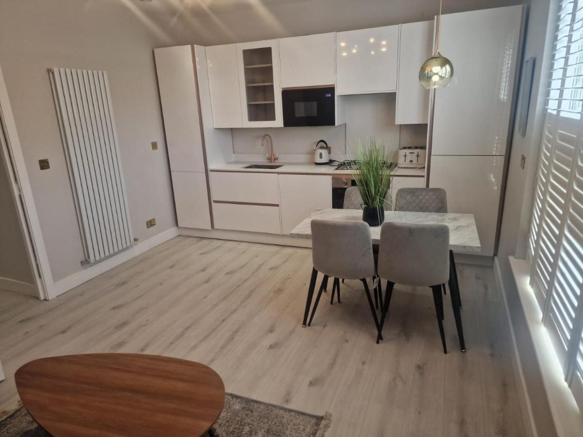 Collier'S Wood En-Suite Apartments Londýn Exteriér fotografie